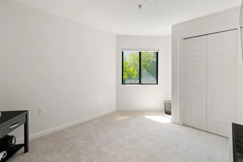10 Kellogg Road Essex Junction VT 05452