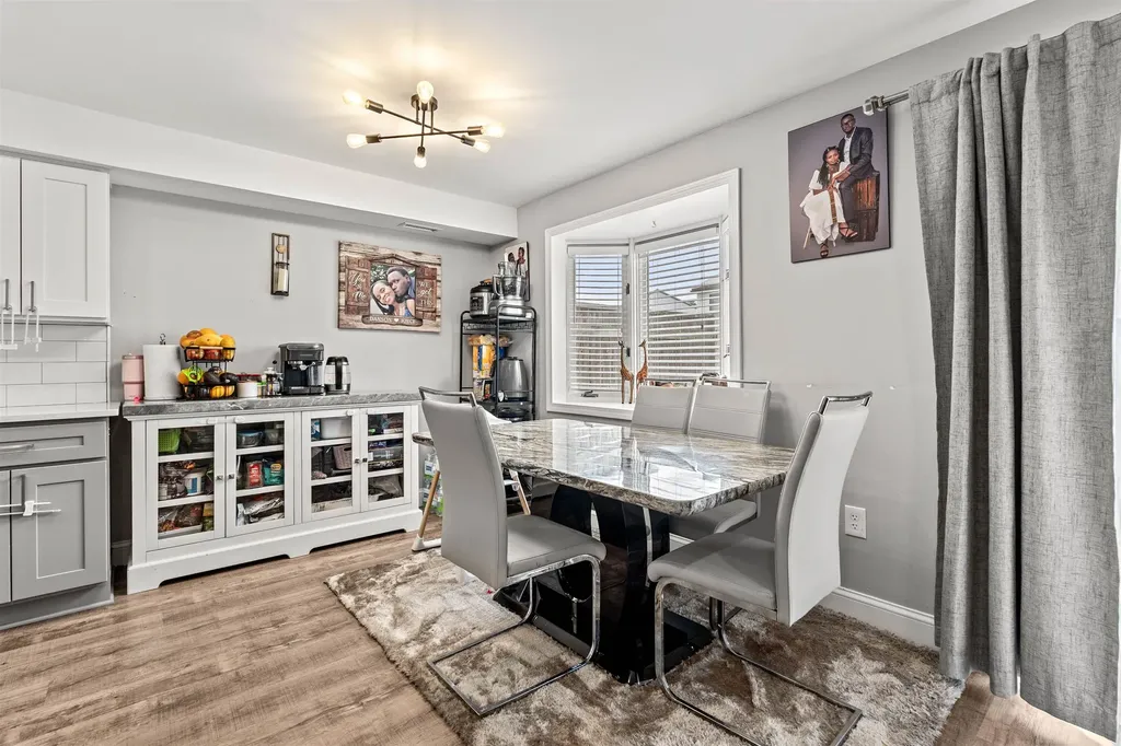 258 Stonebridge Drive Nashua NH 03063