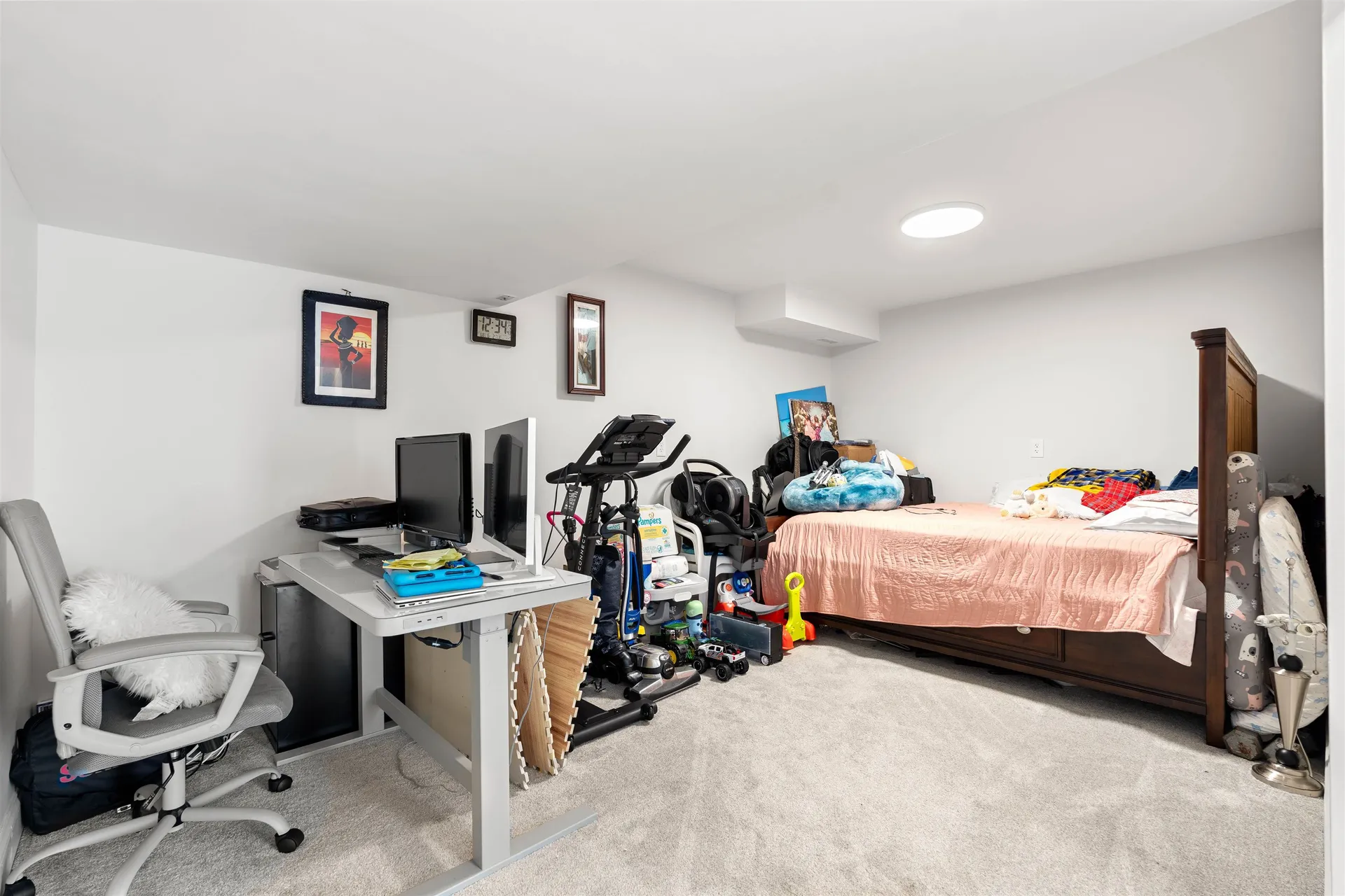 258 Stonebridge Drive Nashua NH 03063