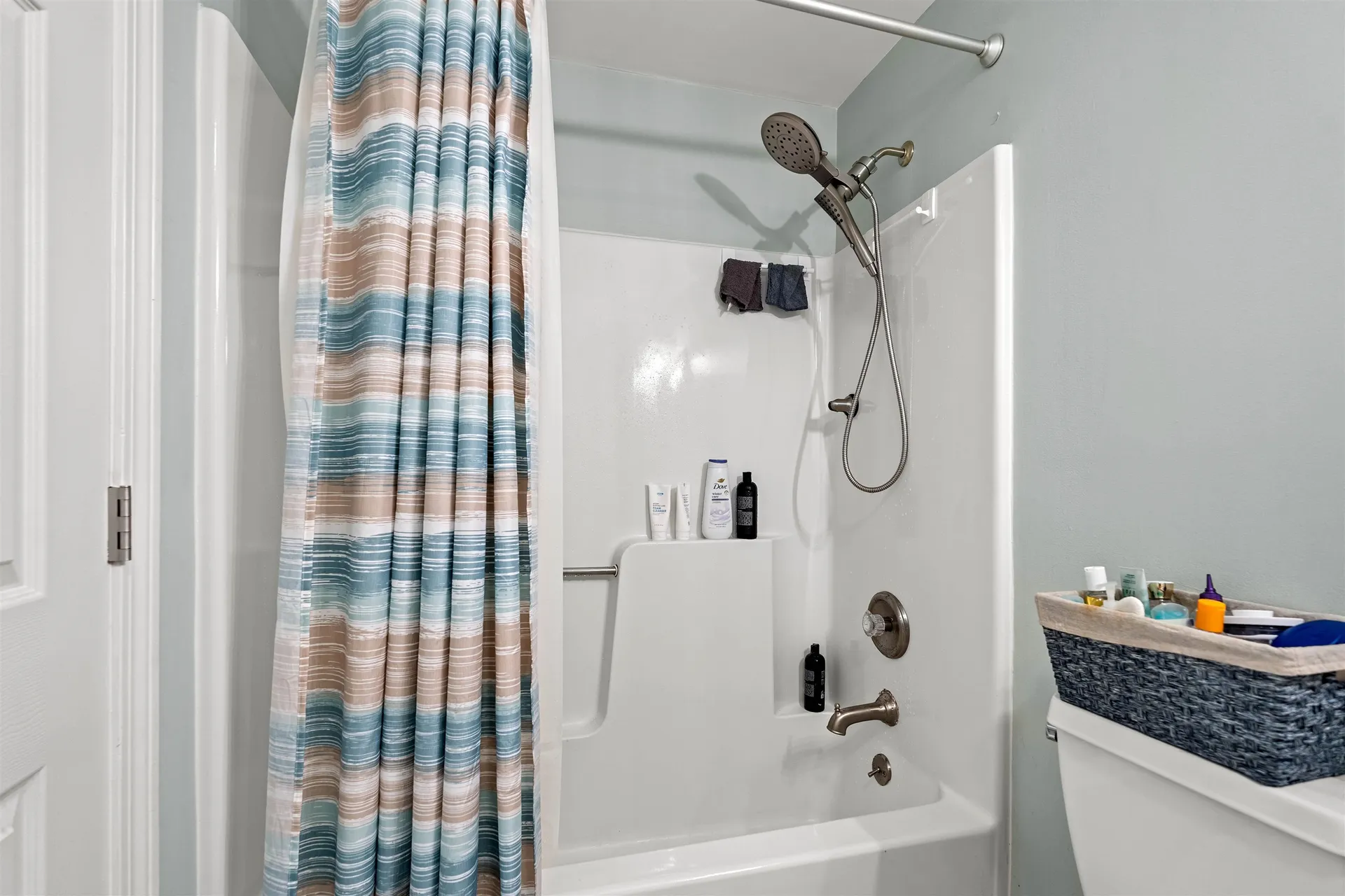 258 Stonebridge Drive Nashua NH 03063