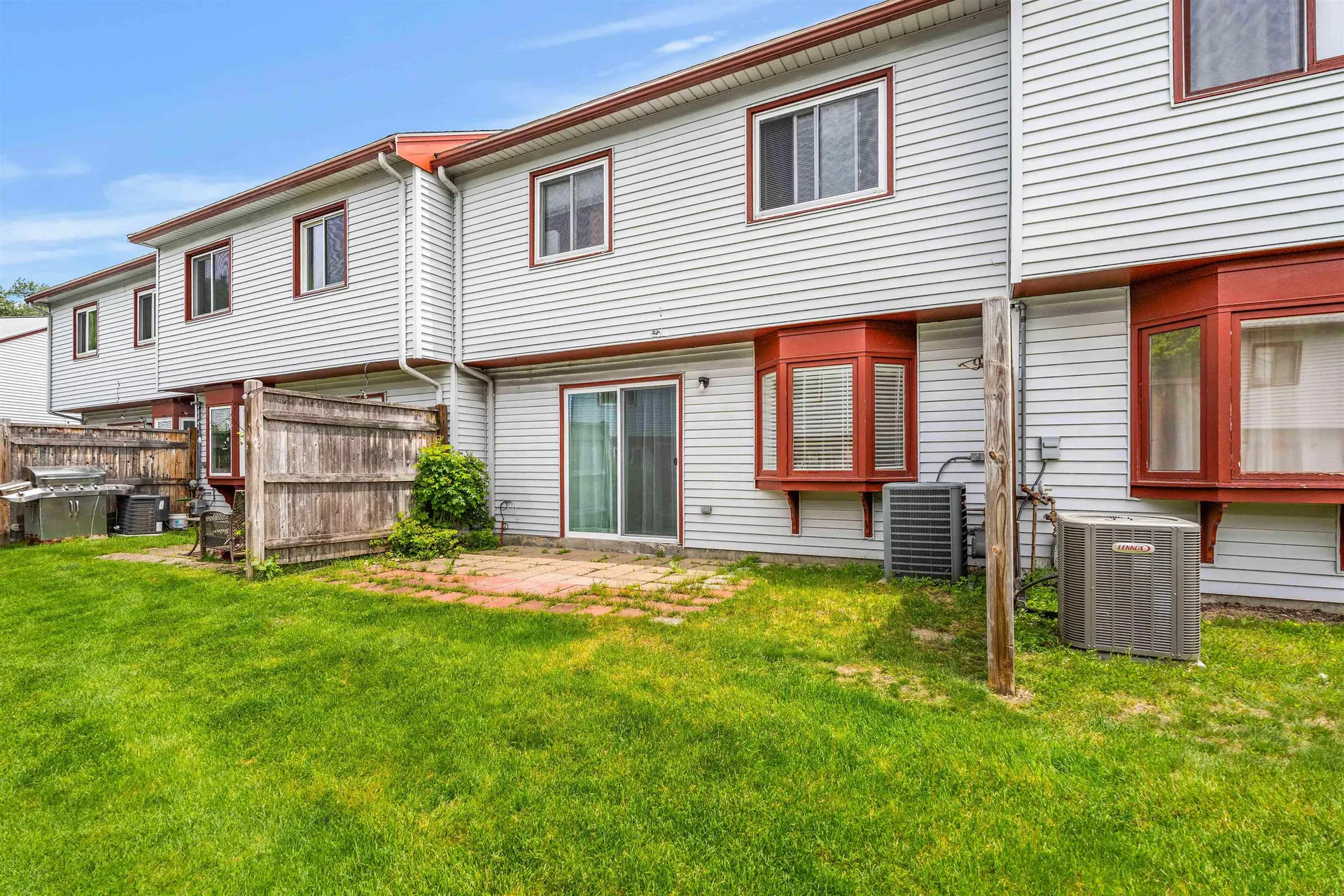 258 Stonebridge Drive Nashua NH 03063