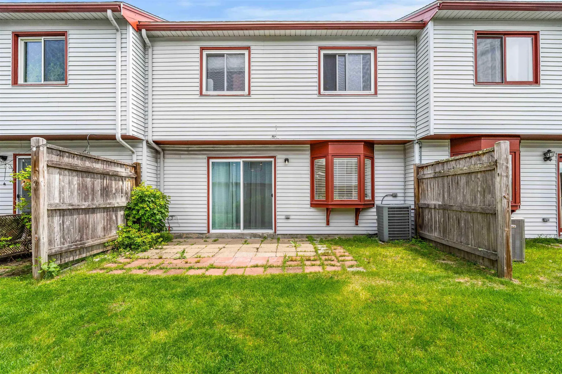 258 Stonebridge Drive Nashua NH 03063