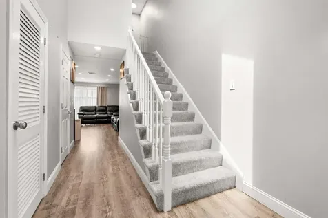 258 Stonebridge Drive Nashua NH 03063