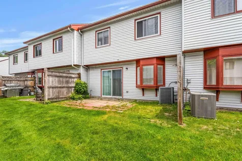 258 Stonebridge Drive Nashua NH 03063