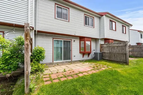 258 Stonebridge Drive Nashua NH 03063