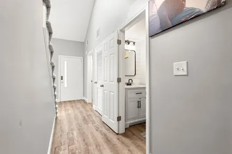 258 Stonebridge Drive Nashua NH 03063