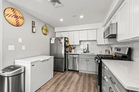 258 Stonebridge Drive Nashua NH 03063