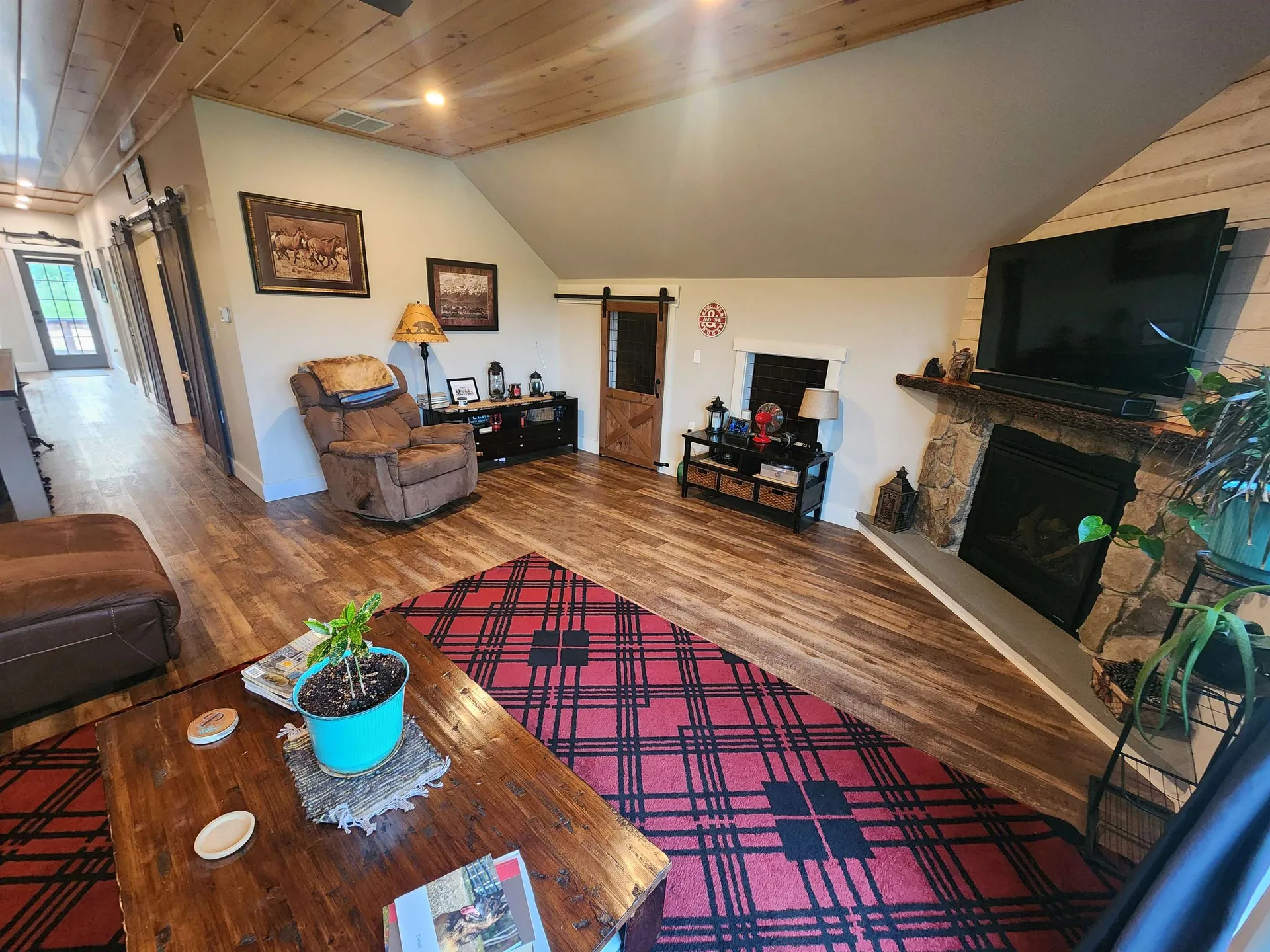 22 Mackenna Way Errol NH 03579