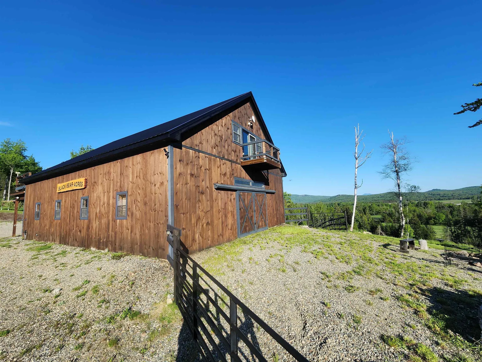 22 Mackenna Way Errol NH 03579