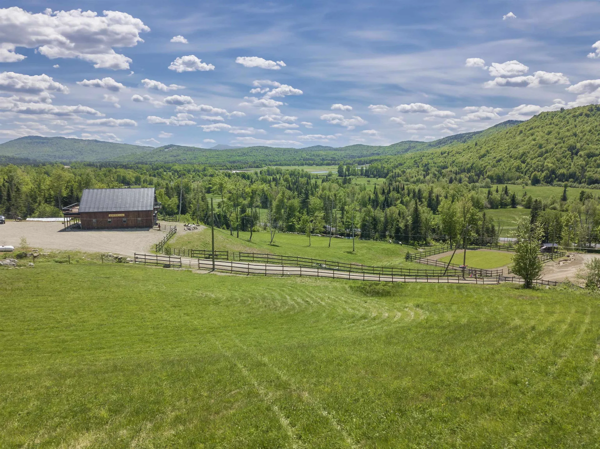 22 Mackenna Way Errol NH 03579