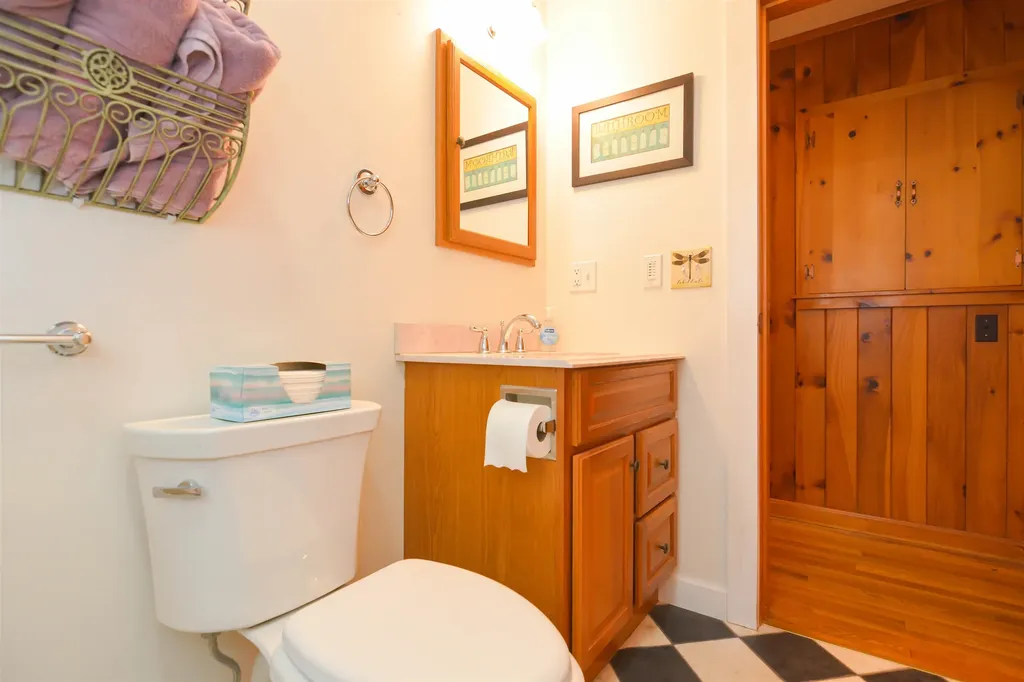 789 Old Homestead Highway Swanzey NH 03446