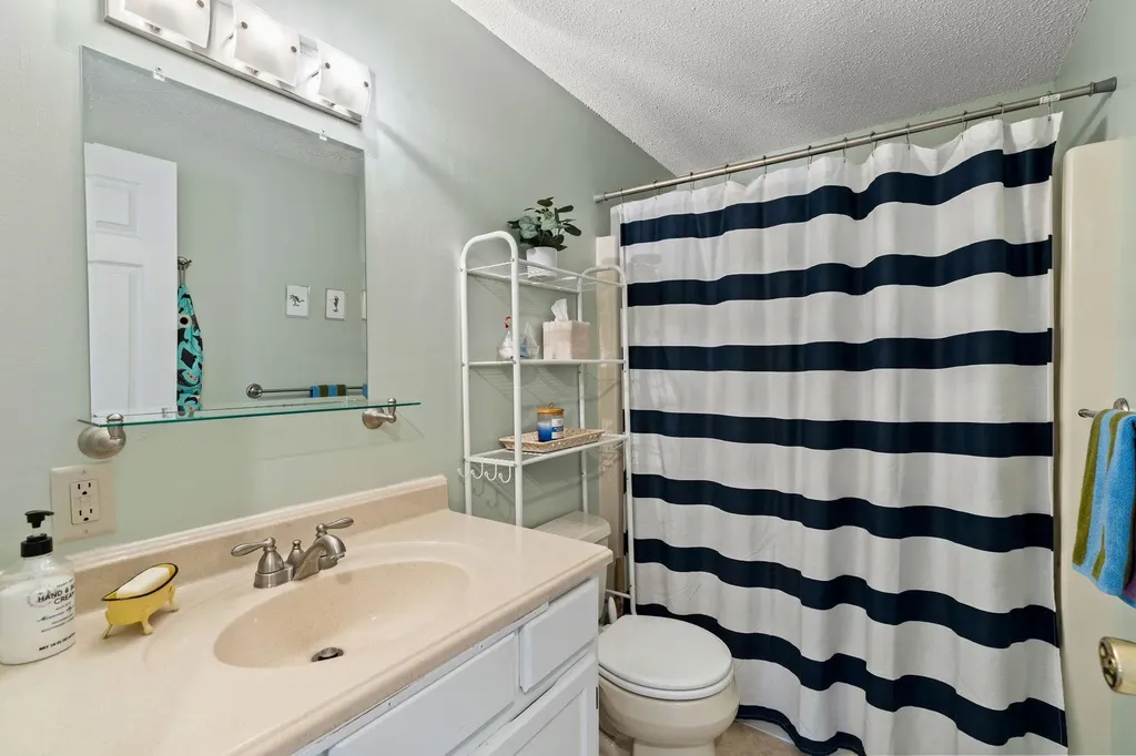 50 Brookside Drive Exeter NH 03033