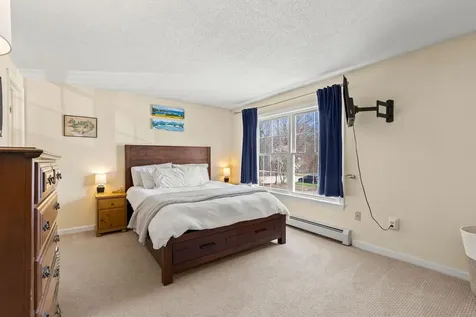 50 Brookside Drive Exeter NH 03033