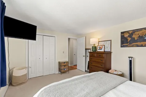50 Brookside Drive Exeter NH 03033