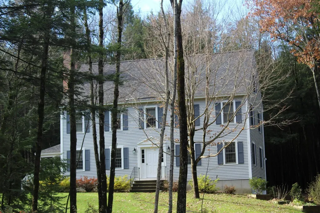 135 Darling Road Keene NH 03431