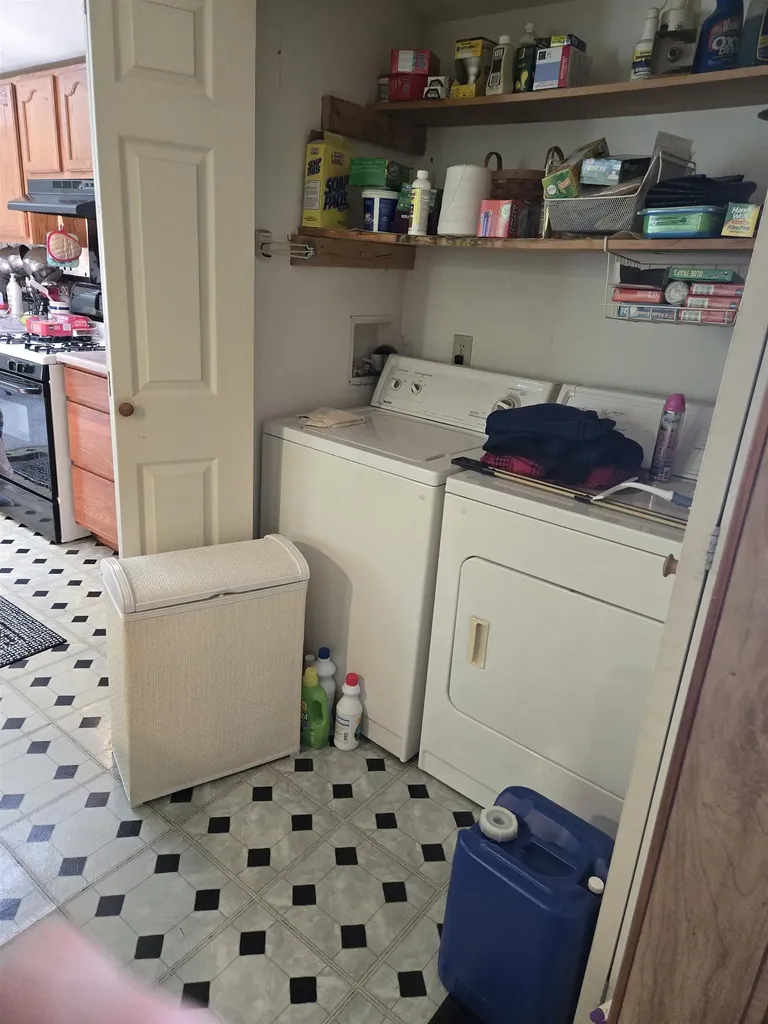 29 Fairway Avenue Newport NH 03773