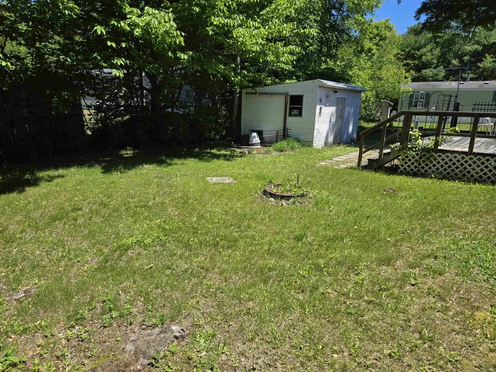 29 Fairway Avenue Newport NH 03773