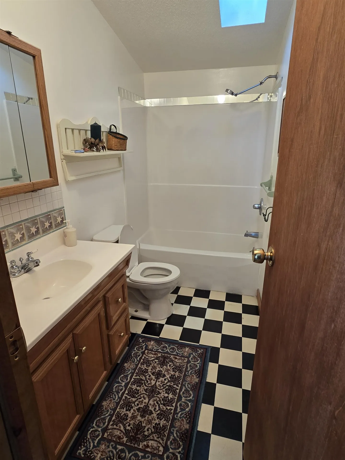 29 Fairway Avenue Newport NH 03773