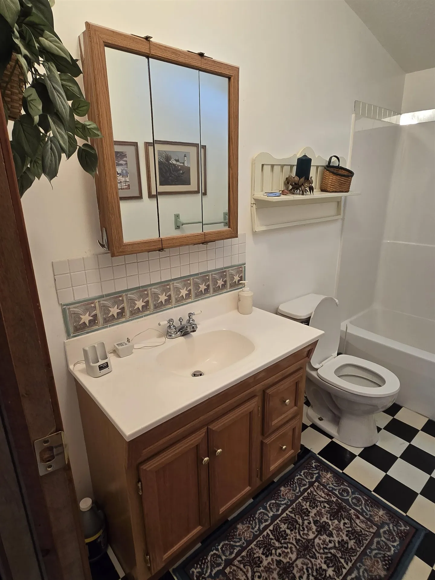 29 Fairway Avenue Newport NH 03773