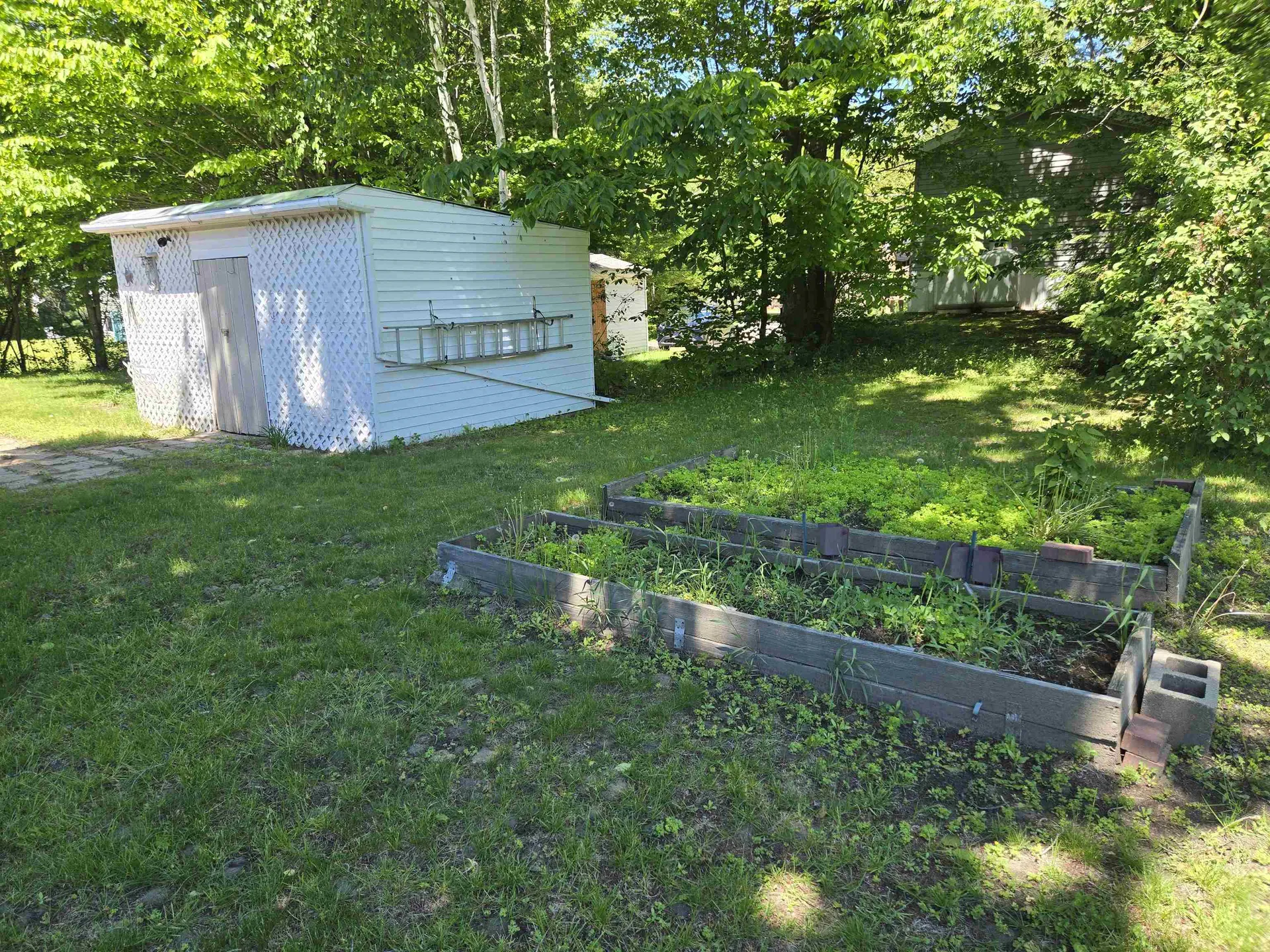 29 Fairway Avenue Newport NH 03773