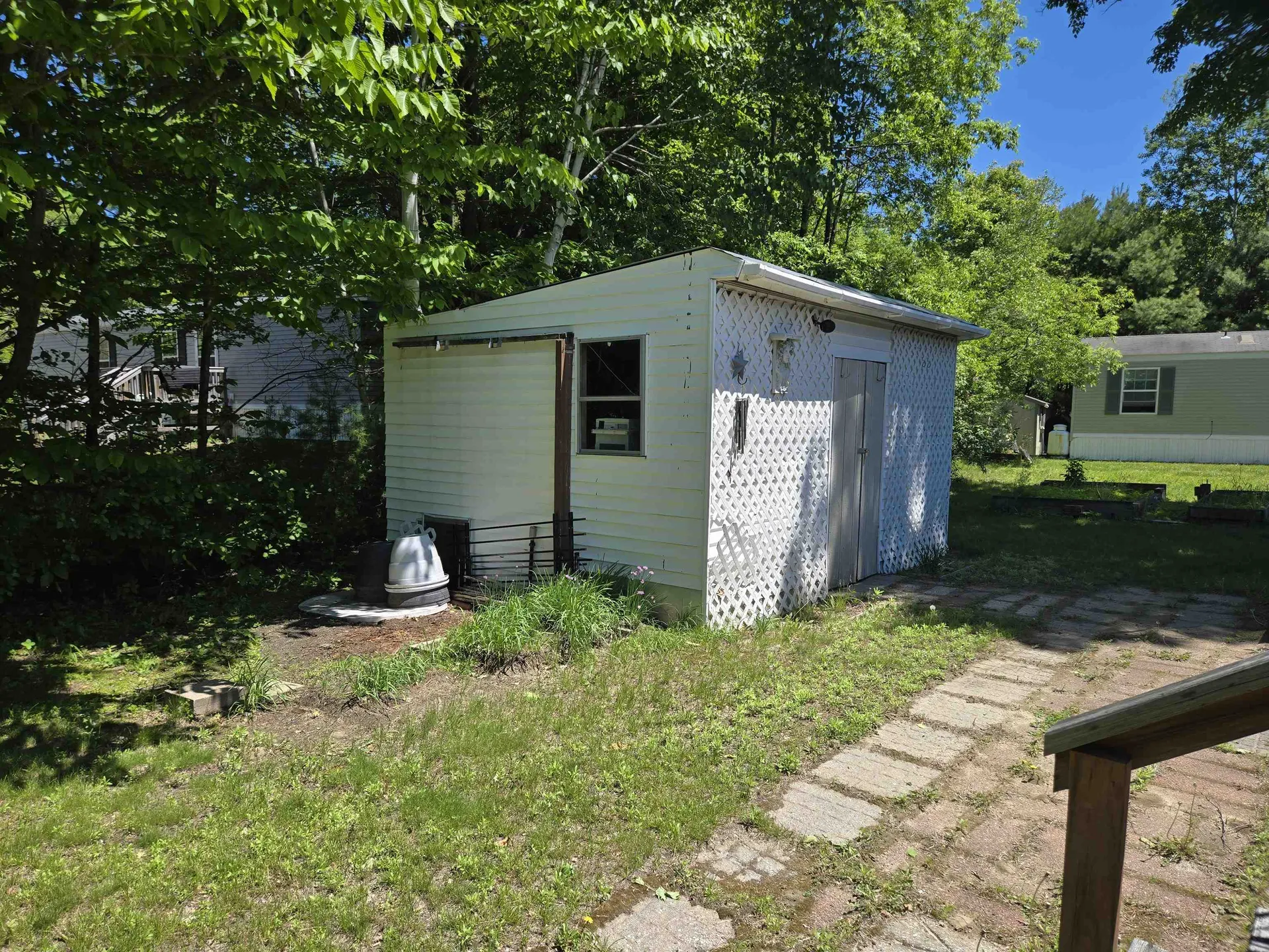 29 Fairway Avenue Newport NH 03773