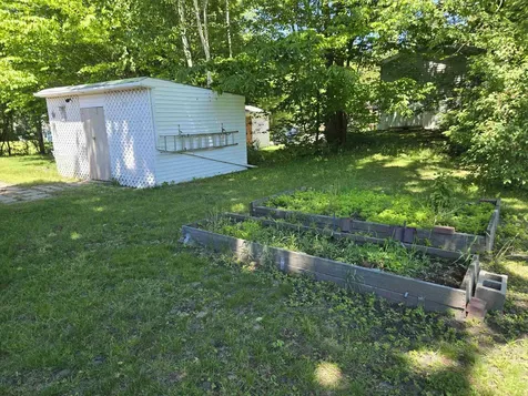 29 Fairway Avenue Newport NH 03773