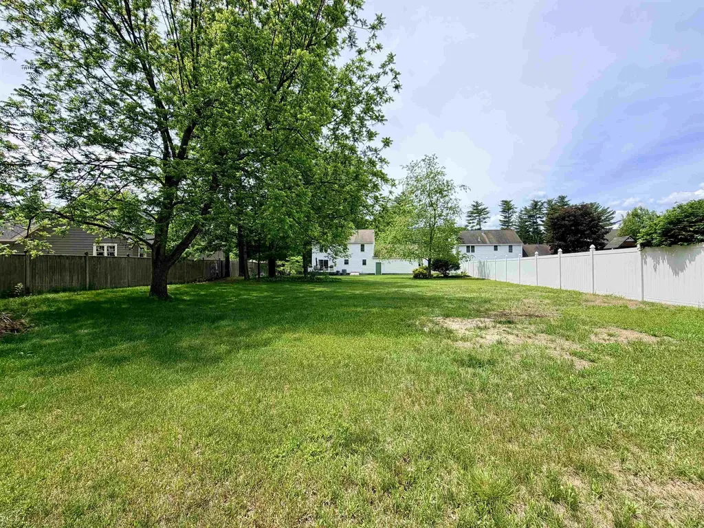 96 Dublin Avenue Nashua NH 03063