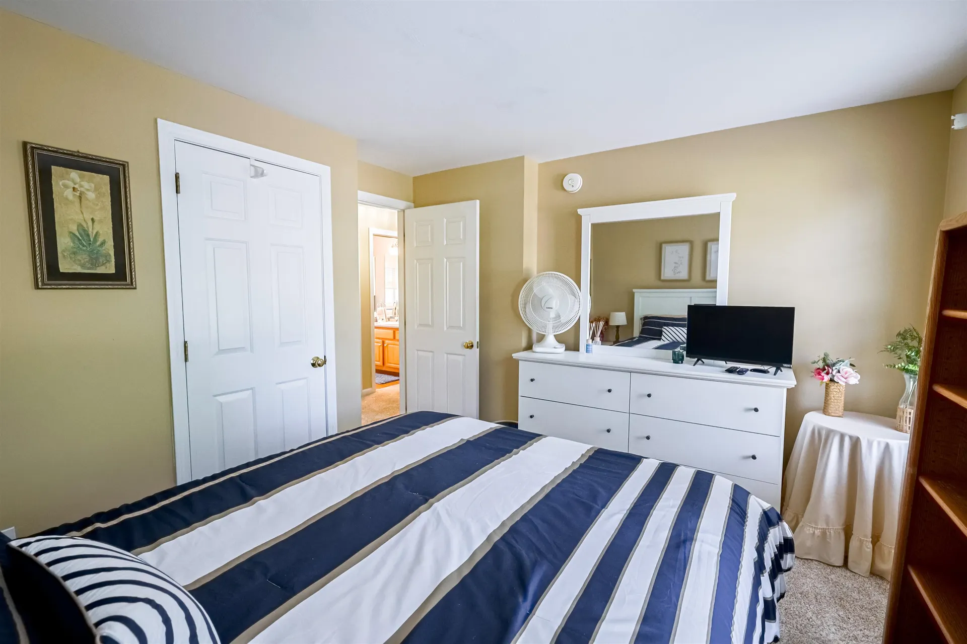96 Dublin Avenue Nashua NH 03063