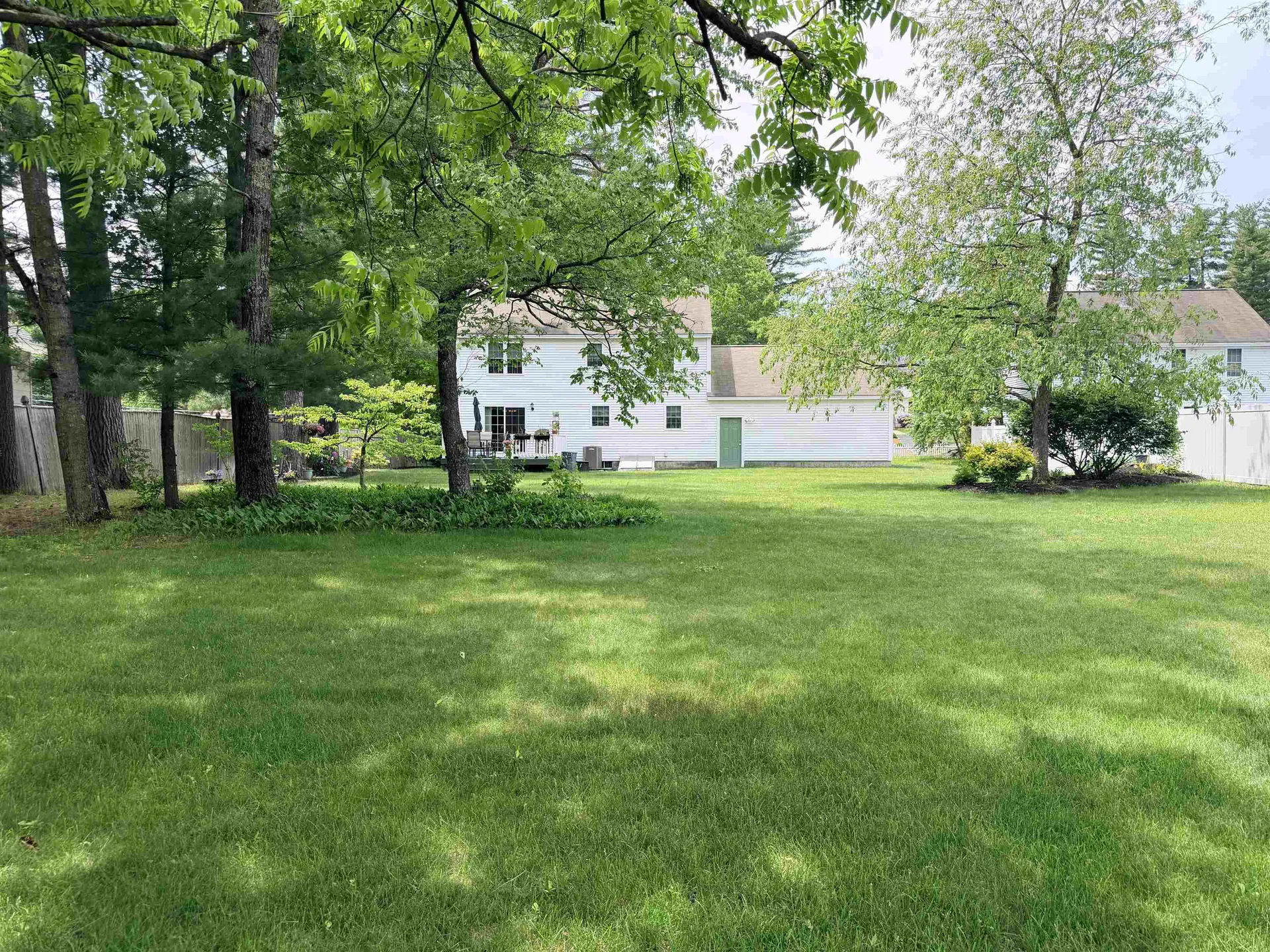 96 Dublin Avenue Nashua NH 03063