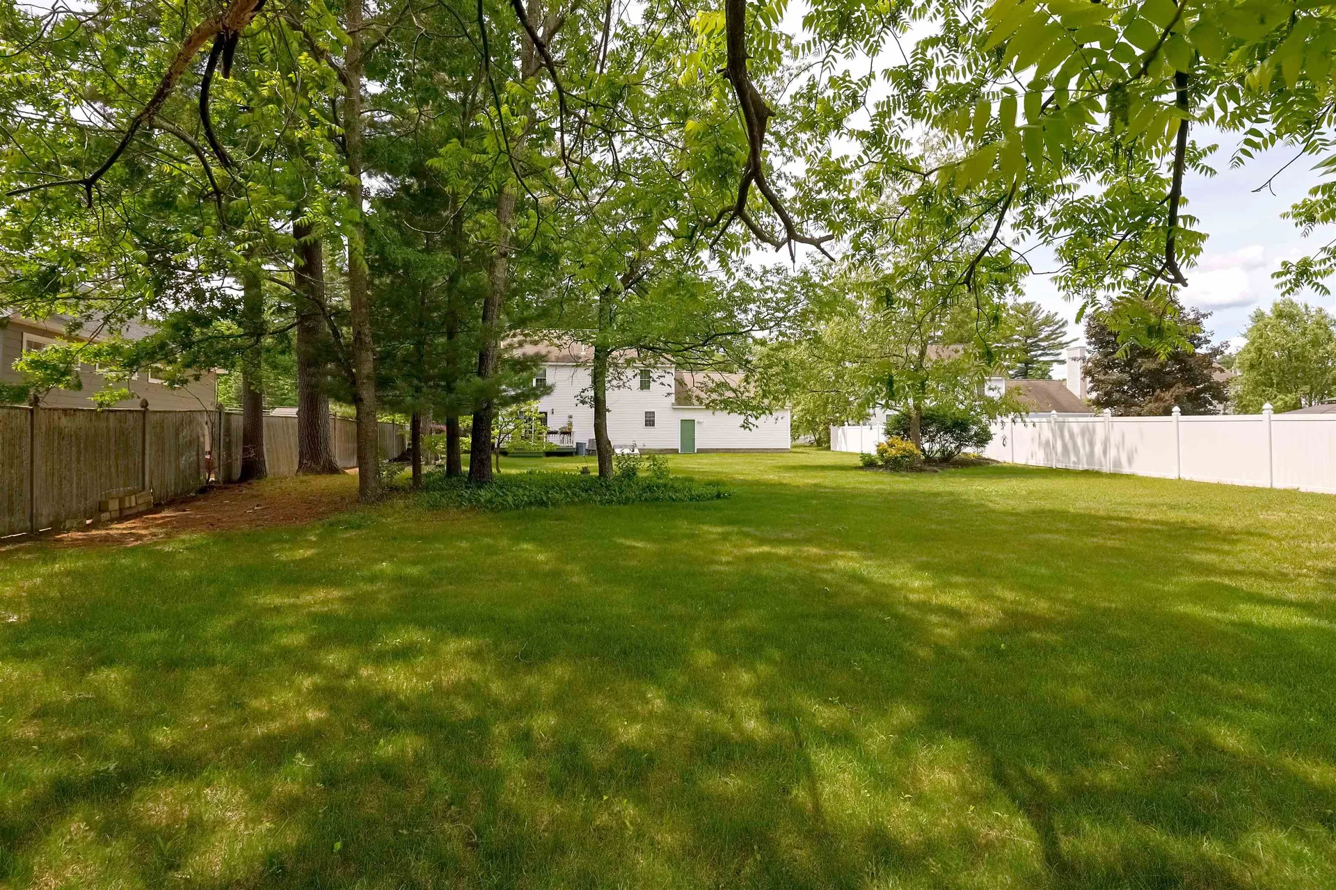 96 Dublin Avenue Nashua NH 03063