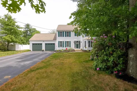 96 Dublin Avenue Nashua NH 03063