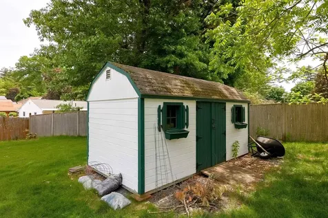 96 Dublin Avenue Nashua NH 03063
