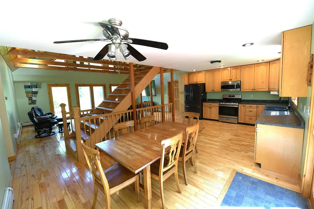 349 Old # 11 Road Westford VT 05494