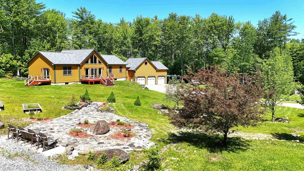 349 Old # 11 Road Westford VT 05494