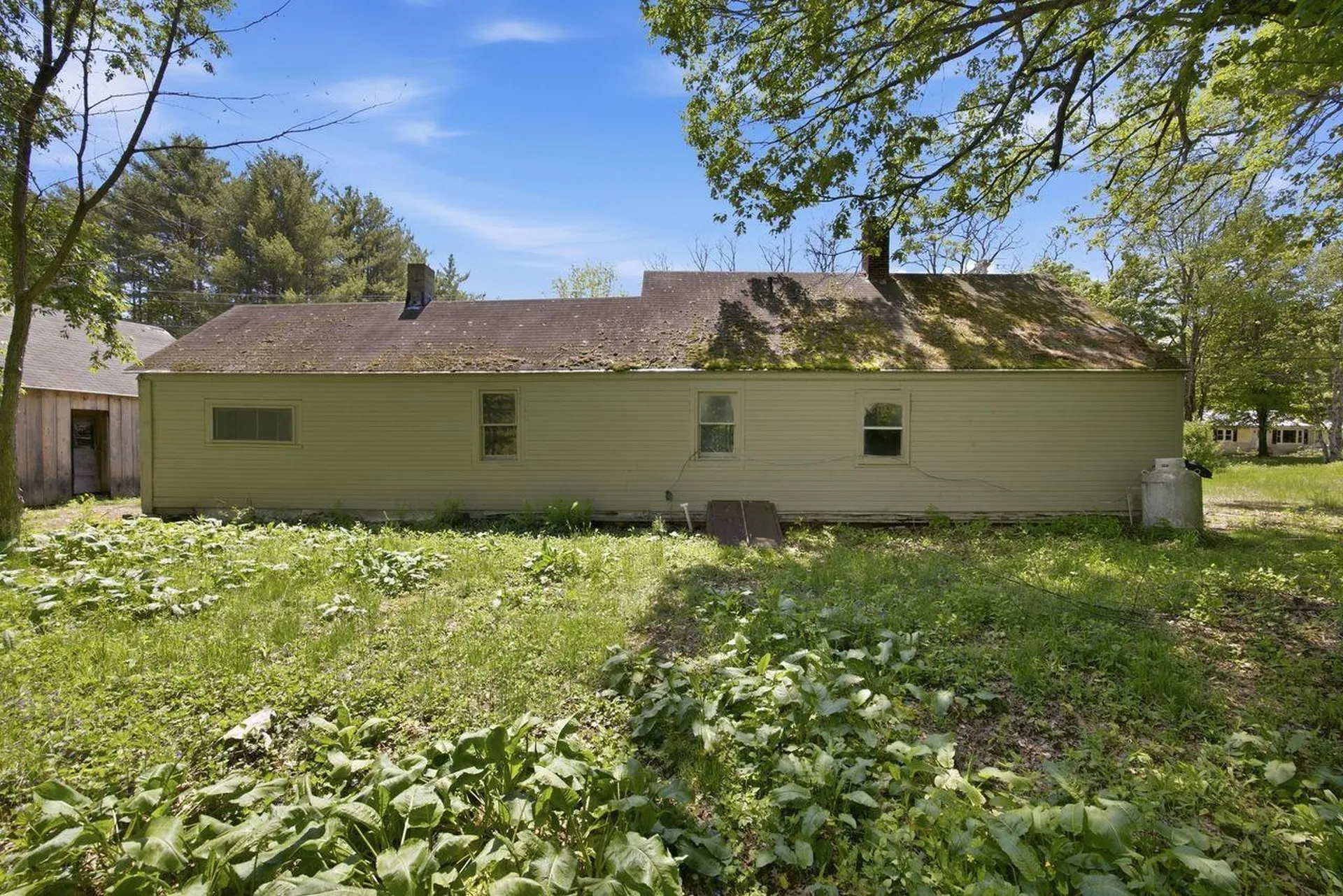 307 School Street Rumney NH 03266