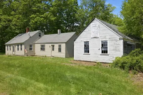 307 School Street Rumney NH 03266