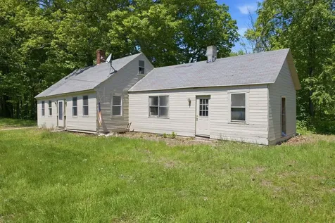 307 School Street Rumney NH 03266