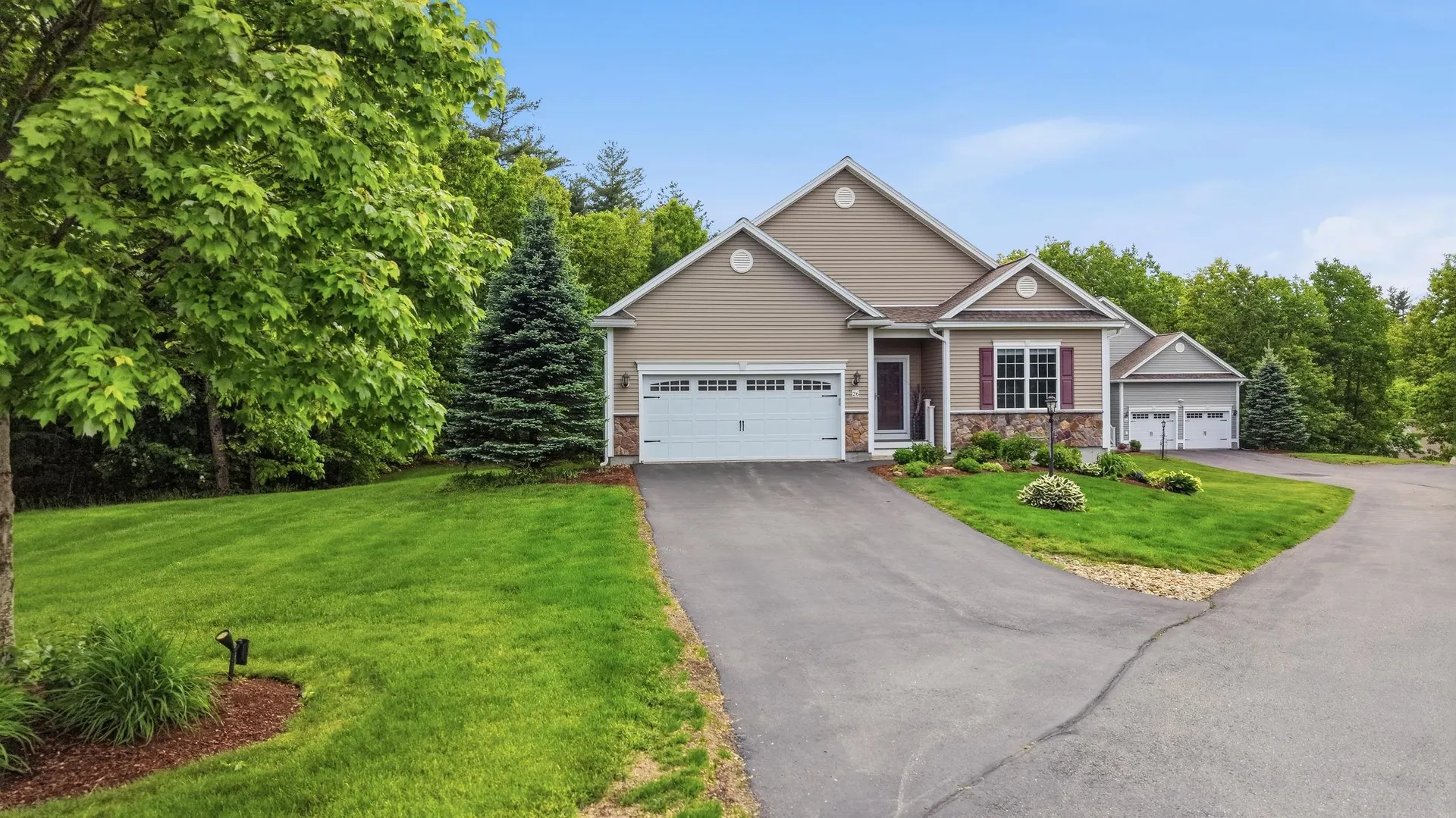 26 Pepper Hill Road Londonderry NH 03053