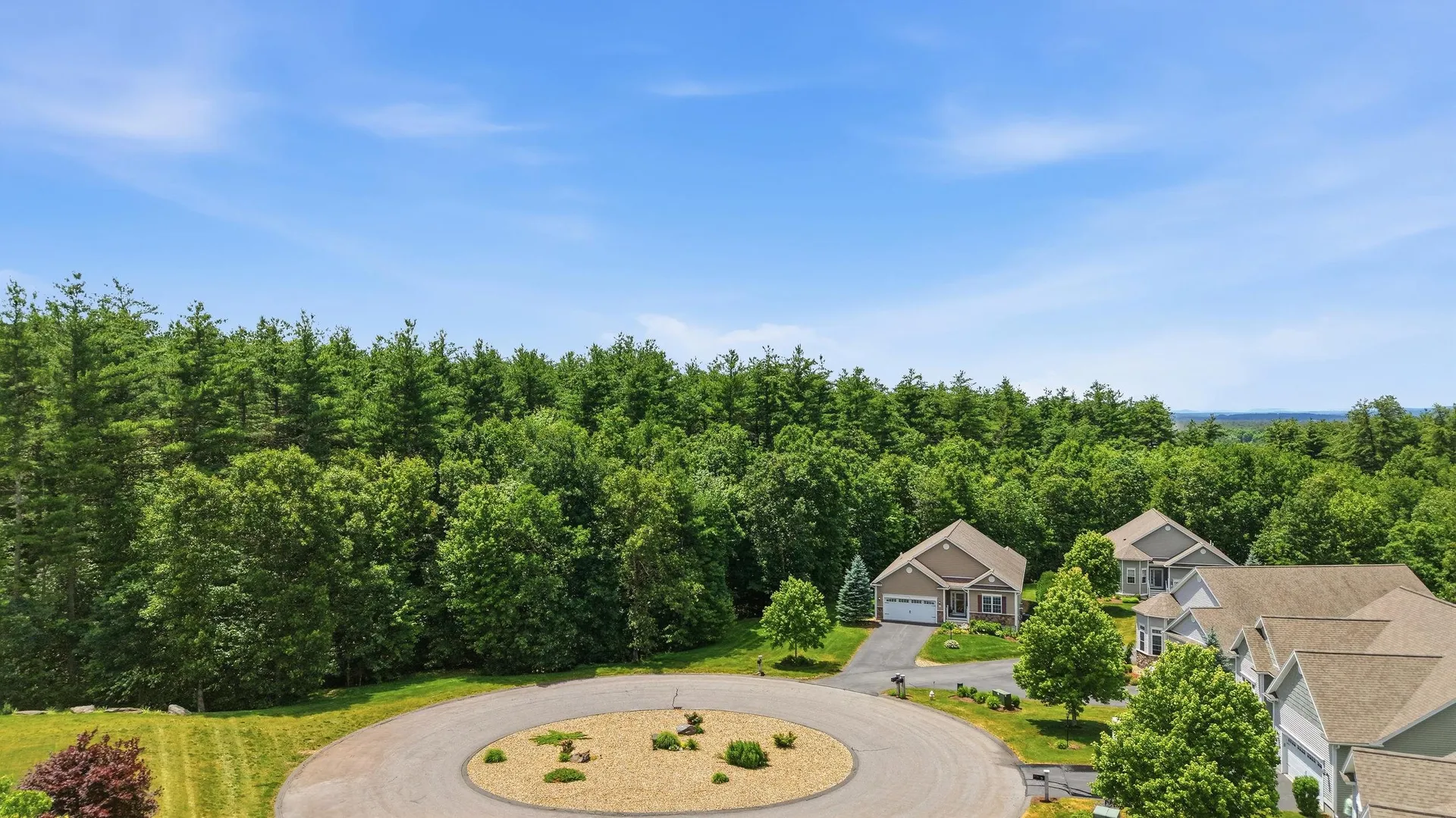 26 Pepper Hill Road Londonderry NH 03053