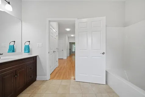 26 Pepper Hill Road Londonderry NH 03053