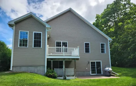 26 Pepper Hill Road Londonderry NH 03053