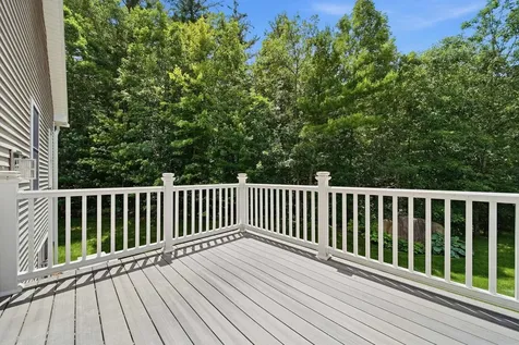 26 Pepper Hill Road Londonderry NH 03053