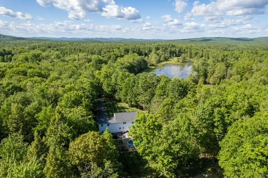 130 Beech Hill Road Mont Vernon NH 03057