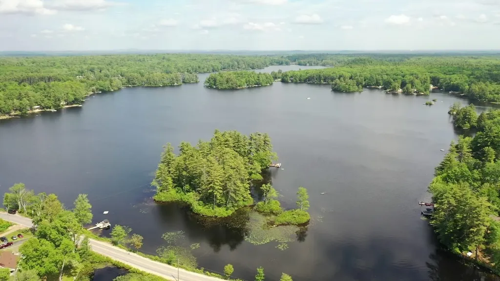 2 Harper Island Barrington NH 03825