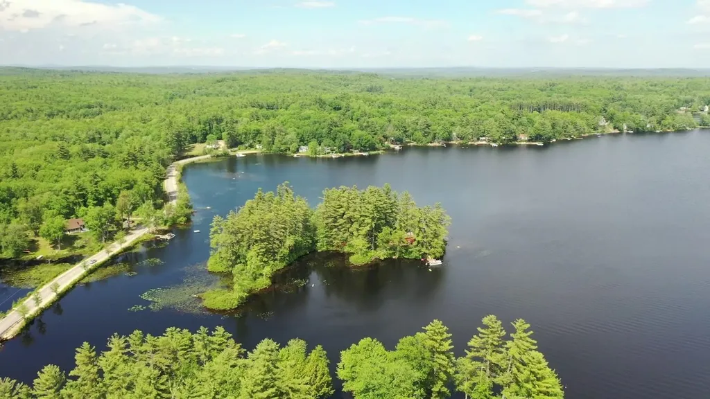 2 Harper Island Barrington NH 03825