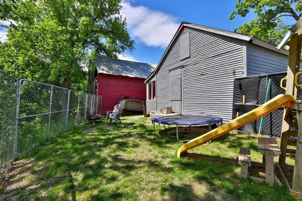 6 Pearl Street Brandon VT 05733