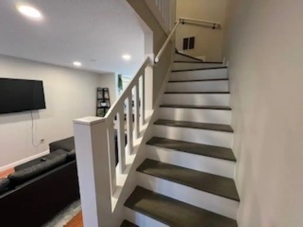 517 Fox Hollow Way Manchester NH 03104