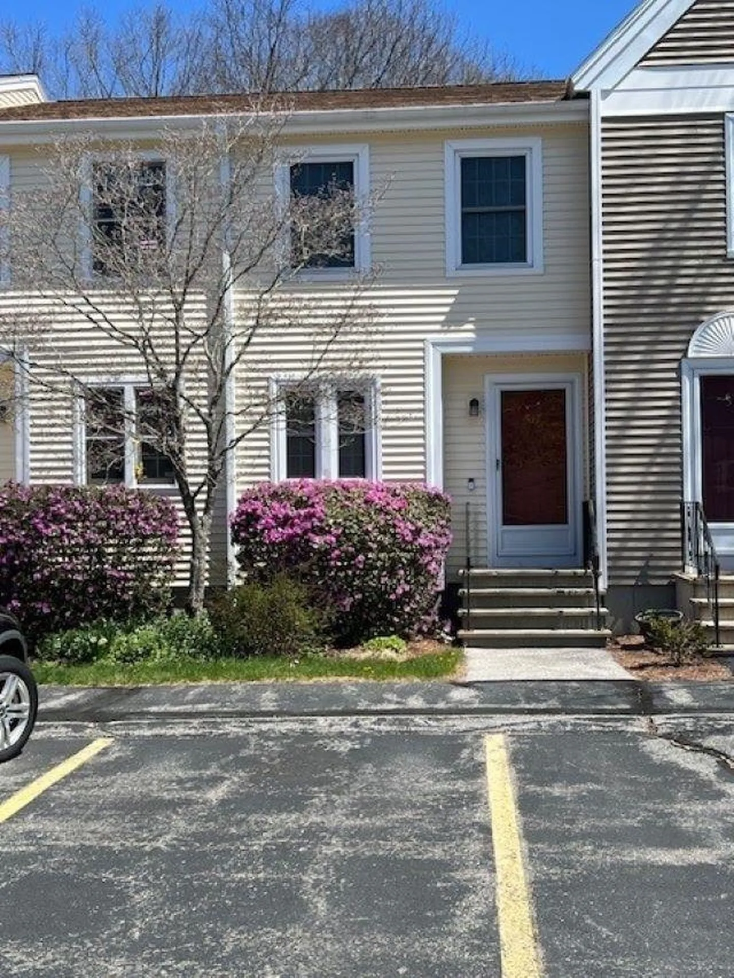 517 Fox Hollow Way Manchester NH 03104