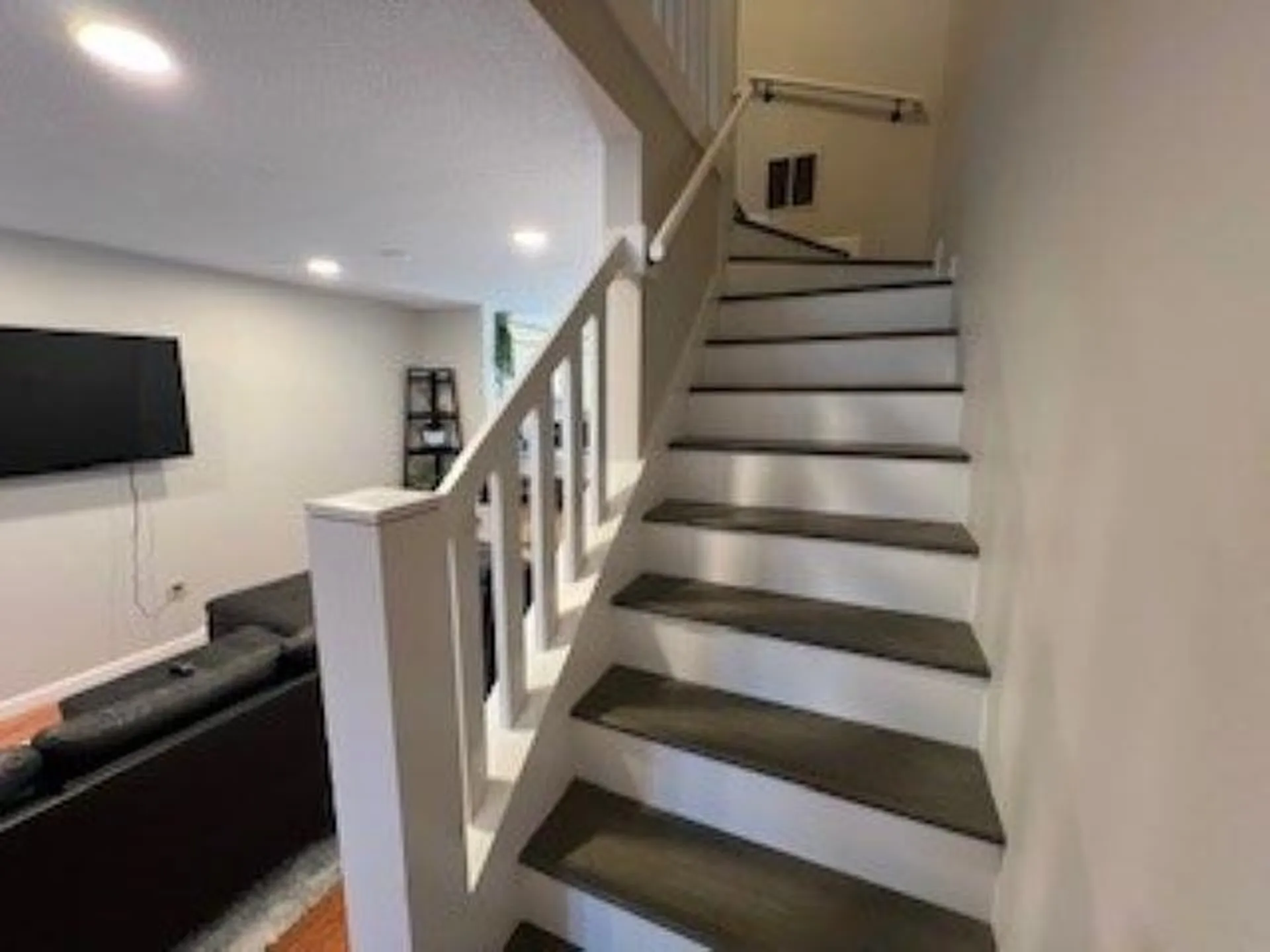 517 Fox Hollow Way Manchester NH 03104