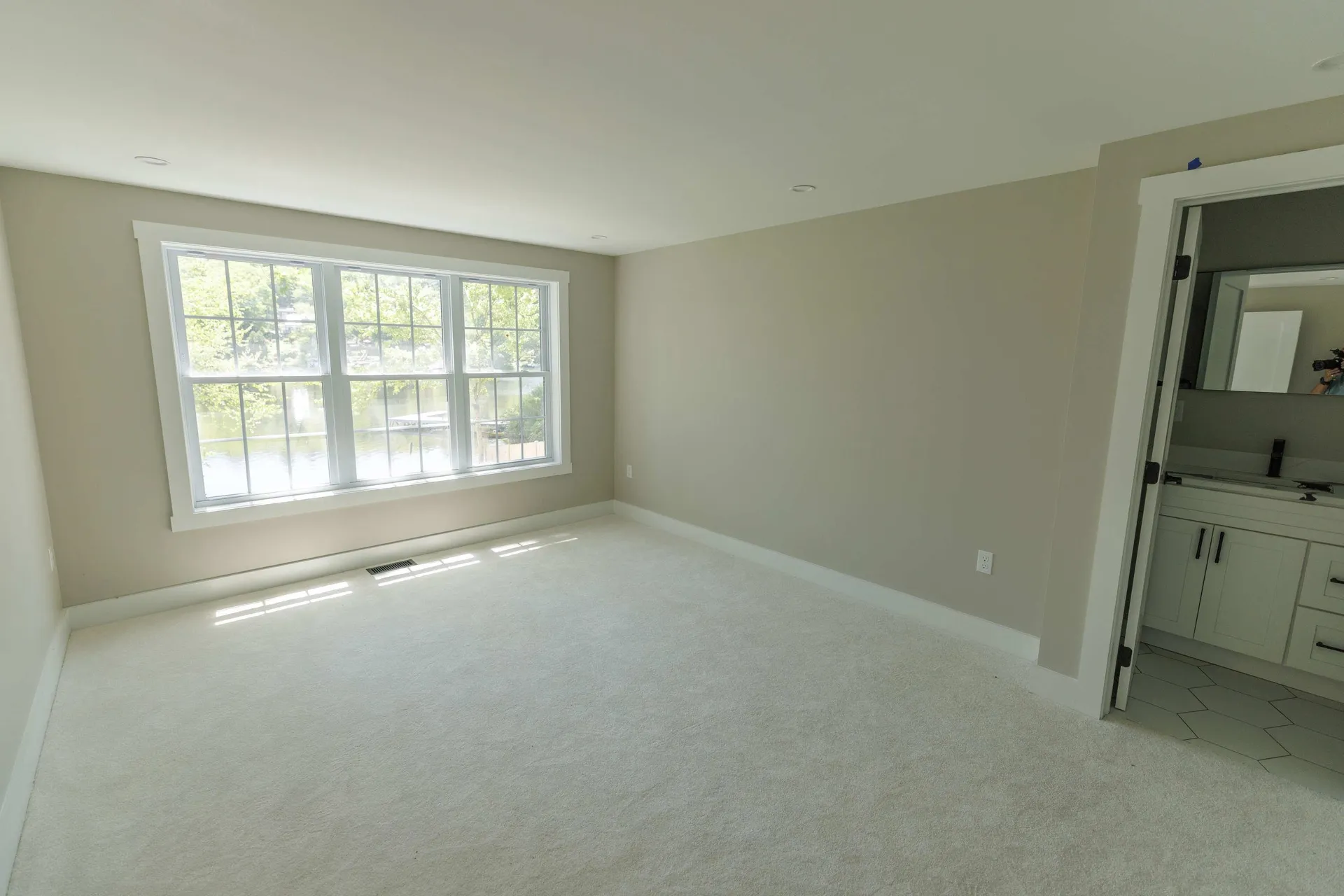 39 Lakeview Drive Nottingham NH 03290
